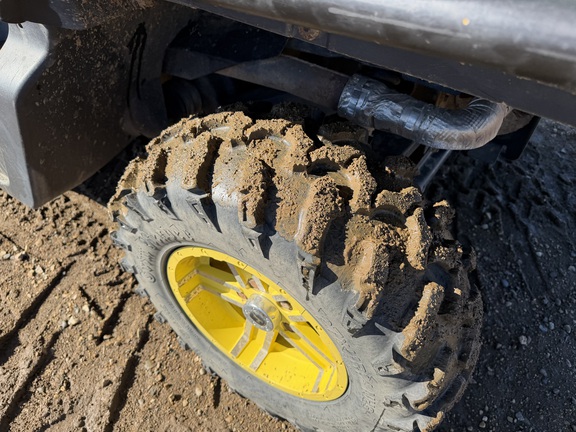 2019 John Deere XUV 835M - Photo14