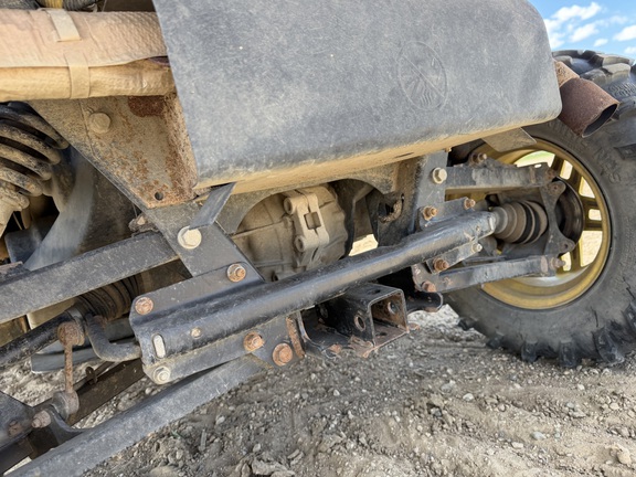 2019 John Deere XUV 835M - Photo16
