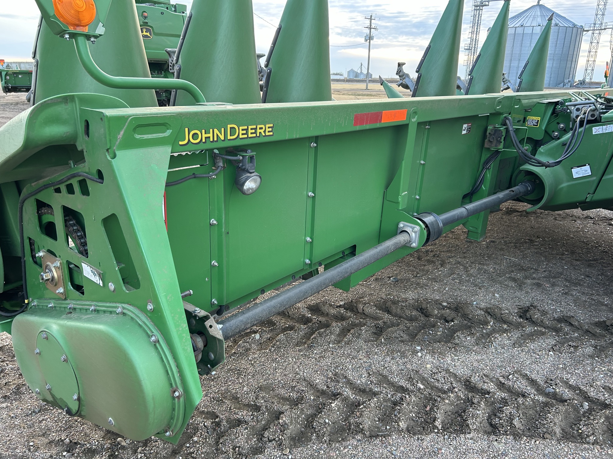 2012 John Deere 612C Image 16