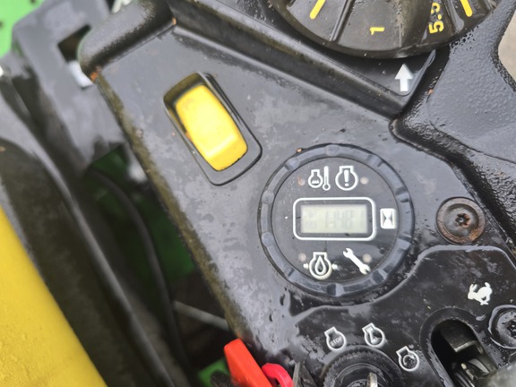 Photo of 2021 John Deere Z950M