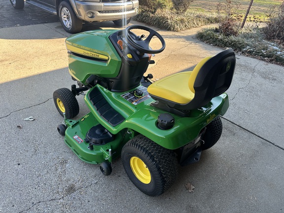 Photo of 2025 John Deere X350