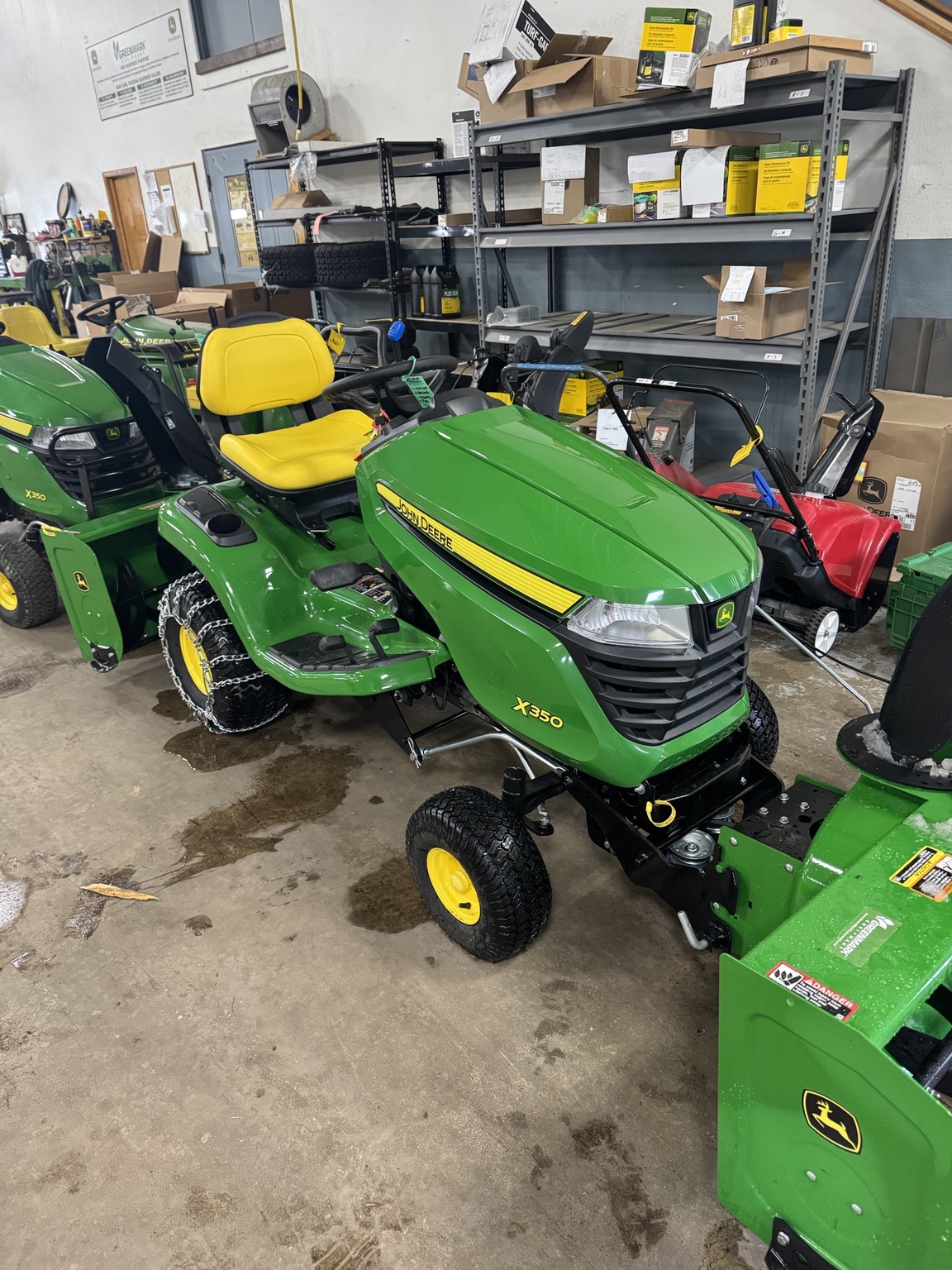2025 John Deere X350 Image 2