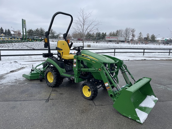 2022 John-Deere 1025R