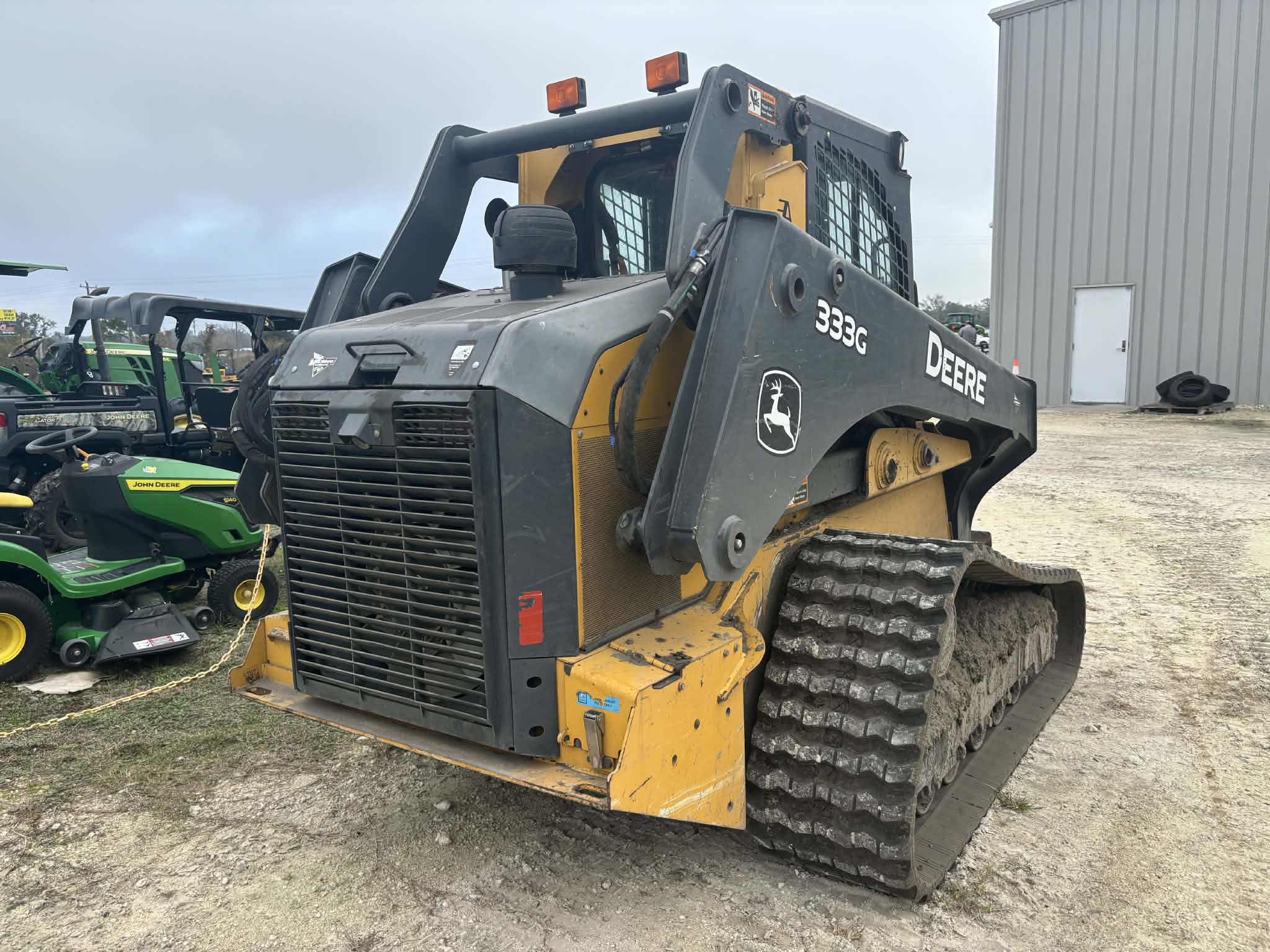 2018 John Deere 333G Image 6