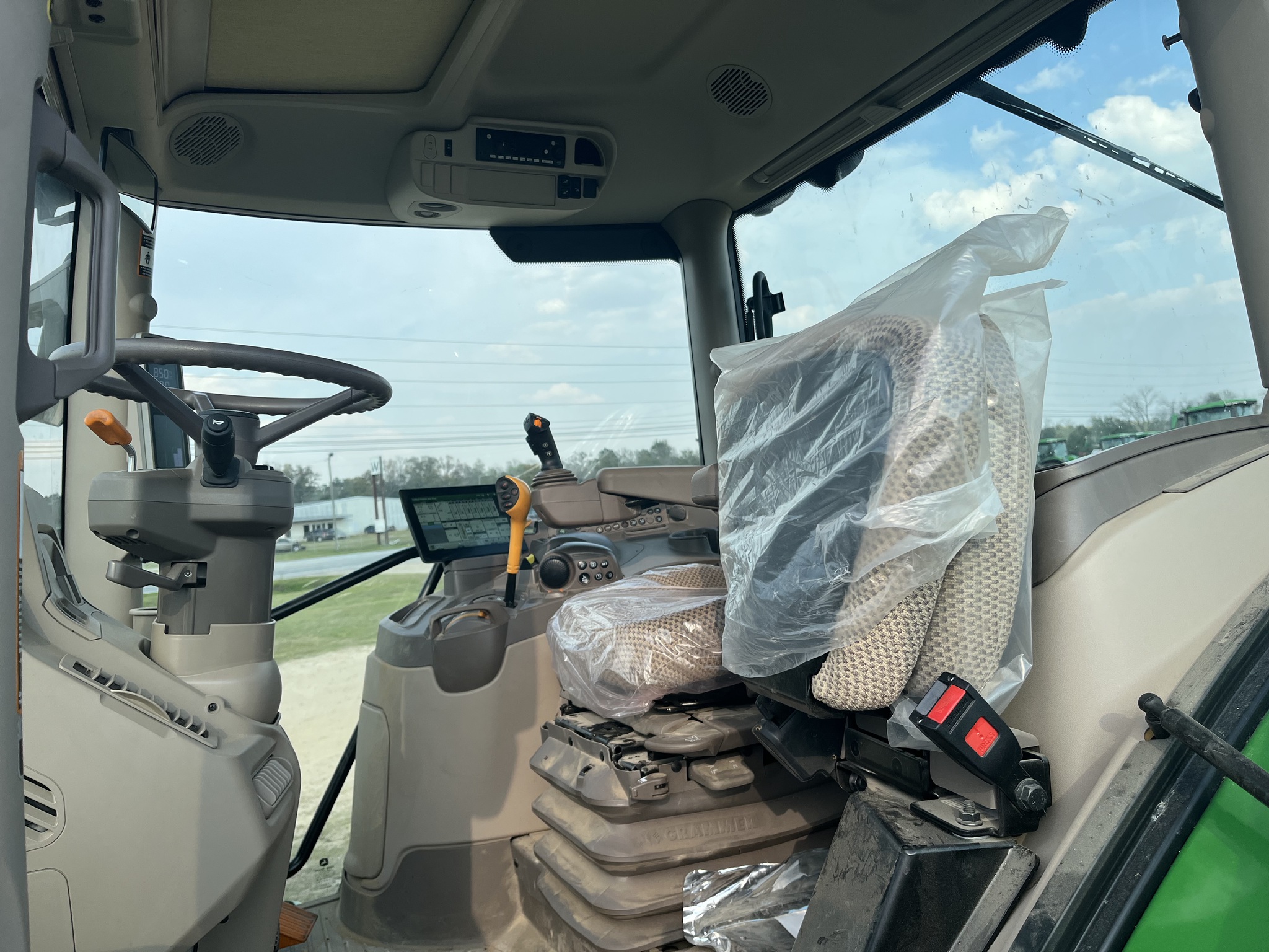 2024 John Deere 6R 155 Image 6