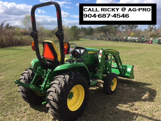 2025 John Deere 3033R Image 3