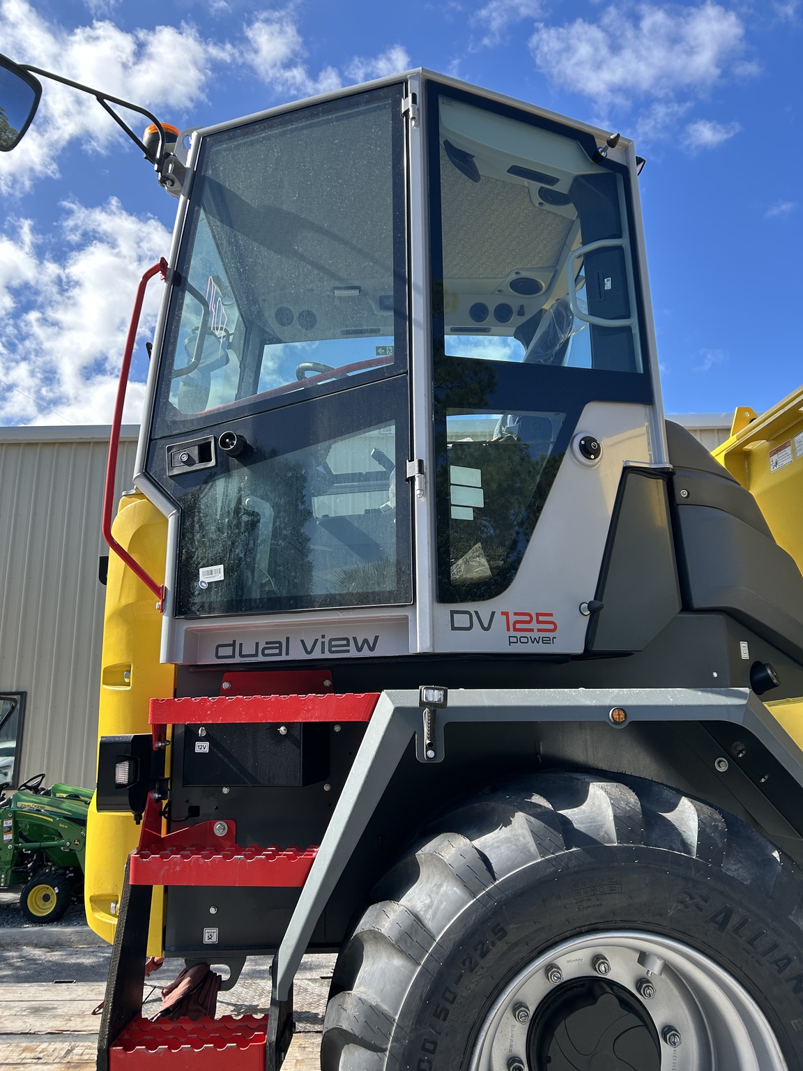 2026 Wacker Neuson DV125 Image 2