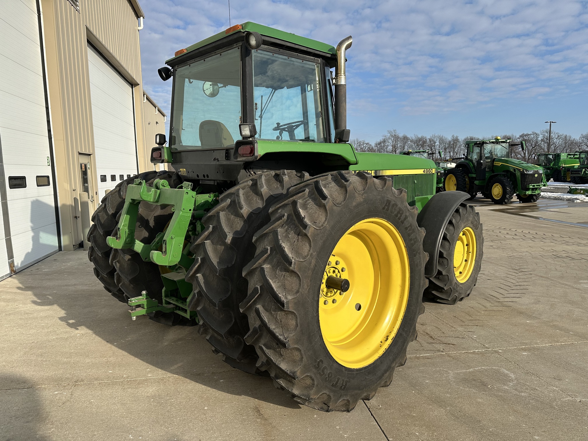 1992 John Deere 4960 Image 6