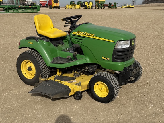  John Deere X475
