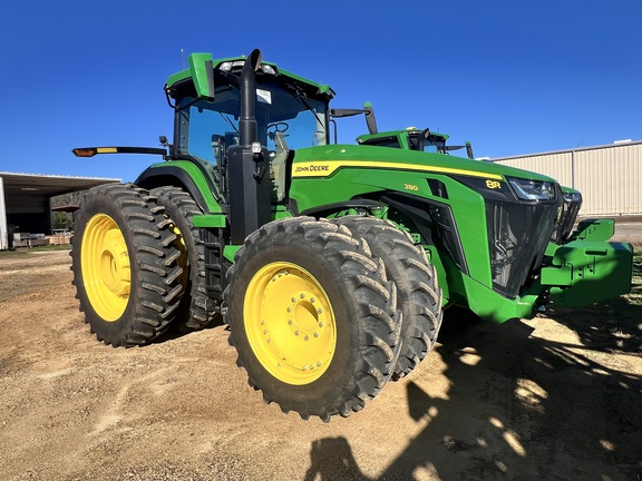 2025 John Deere 8R 280 Photo 1