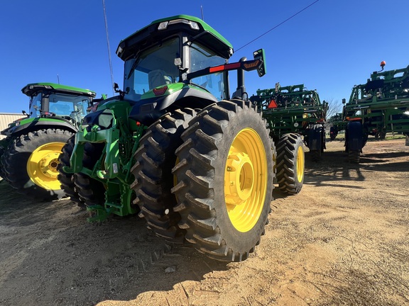 2025 John Deere 8R 280 Photo 4
