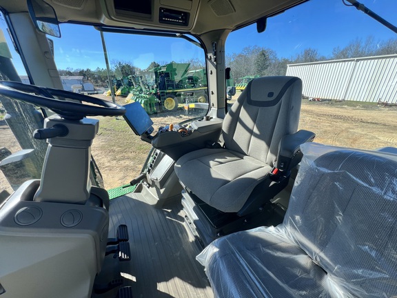 2025 John Deere 8R 280 Photo 5