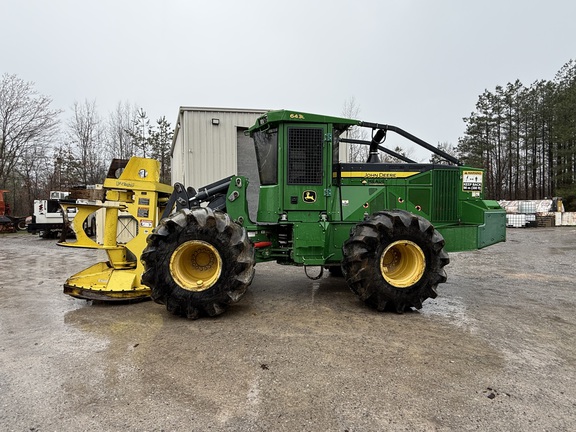Photo of a 2016 John Deere 643L