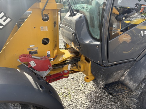 Photo of 2021 John Deere 304L