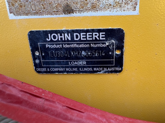 Photo of 2021 John Deere 304L