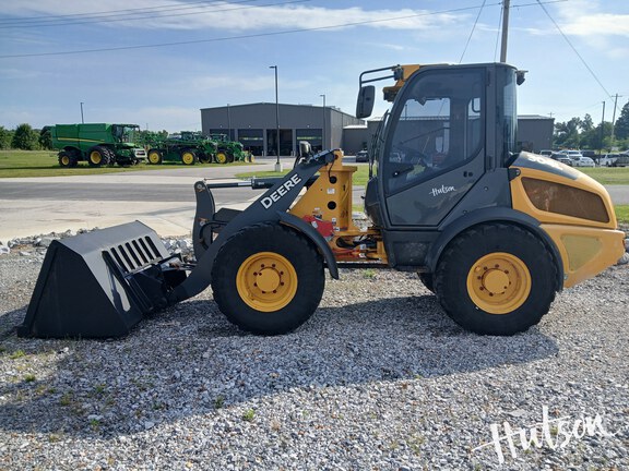 Photo of 2021 John Deere 304L