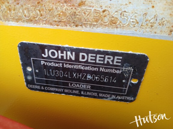 Photo of 2021 John Deere 304L