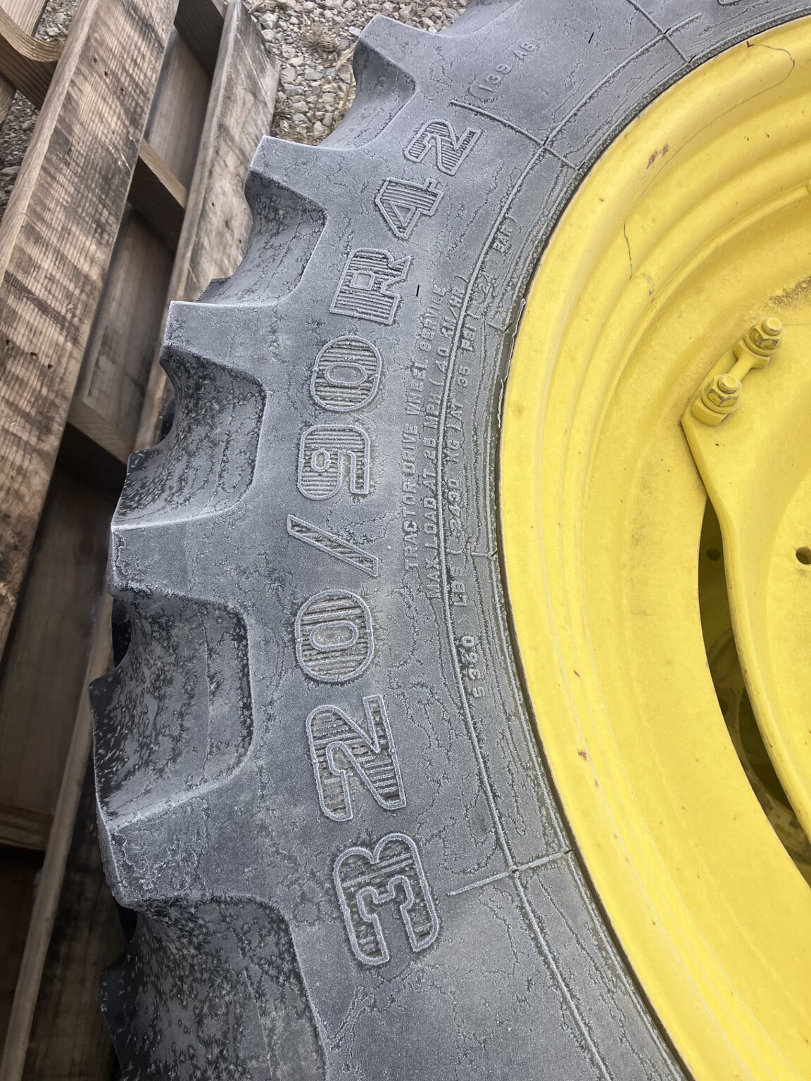 Other 320/80R42 Image 3