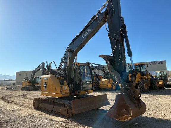 2022 John Deere 135G