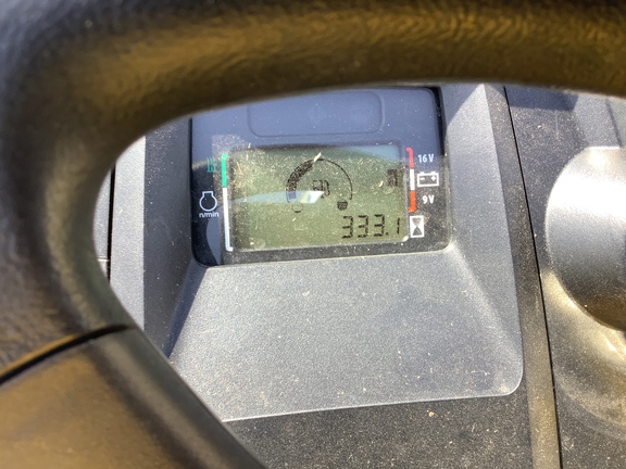 Photo of 2016 John Deere X570