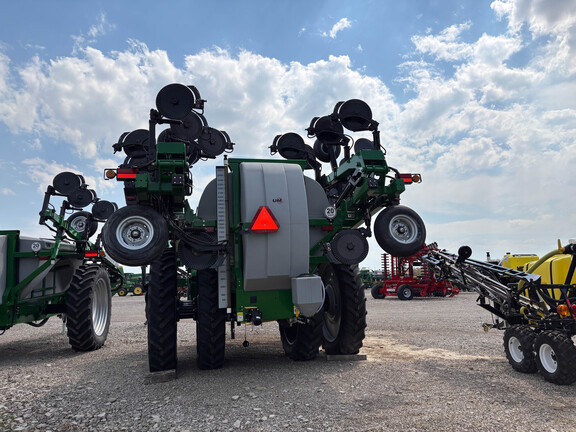 Used -- Unverferth 2600 Nutrient Application at Koenig Equipment in Anna, OH - Photo2