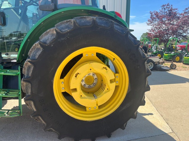  2018 John Deere 6135E at Heritage Tractor in West Plains, MO