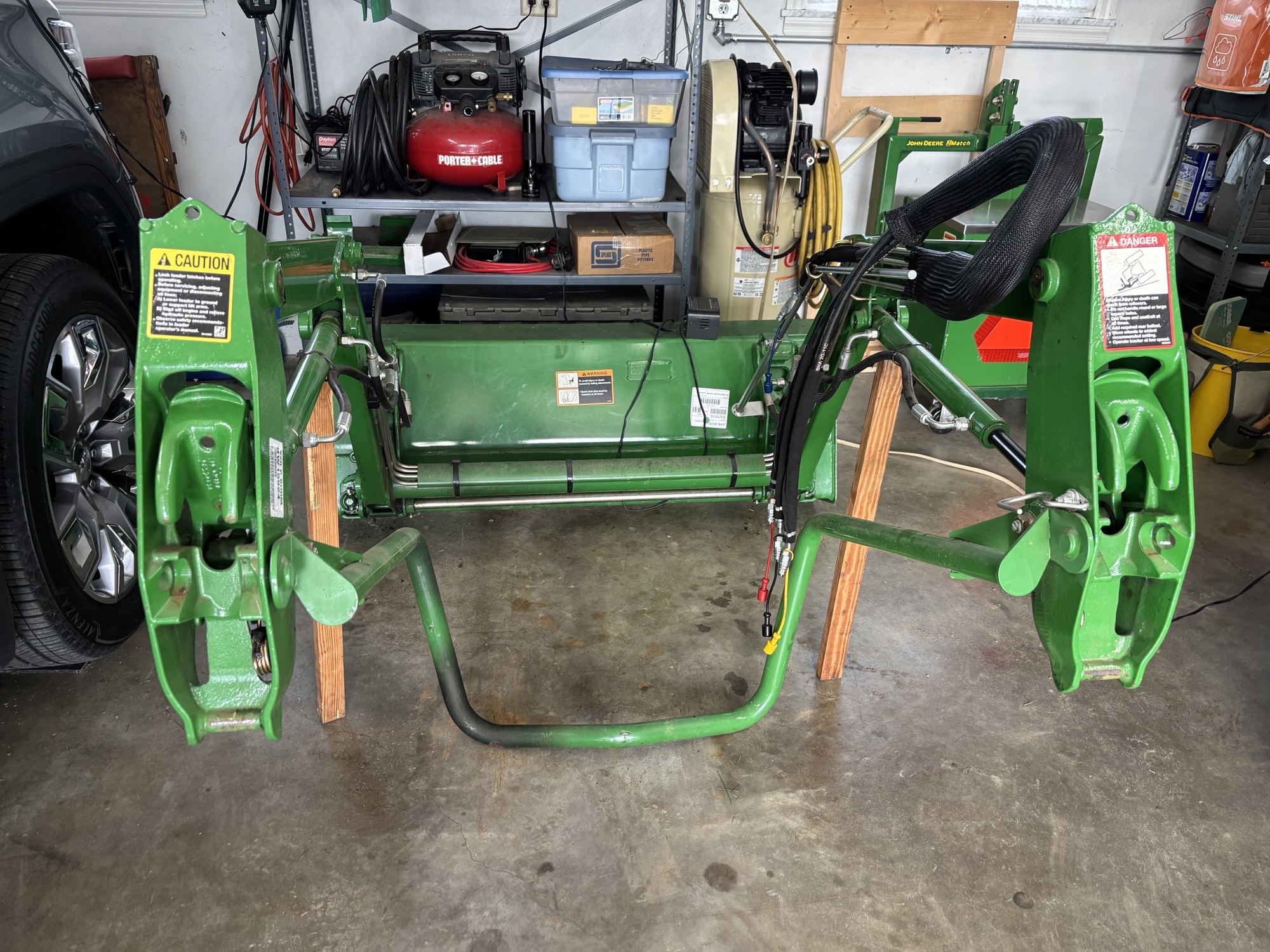 Used 2014 John Deere 1025R Compact Utility Tractors at Koenig Equipment in Lebanon, OH - PhotoXL10
