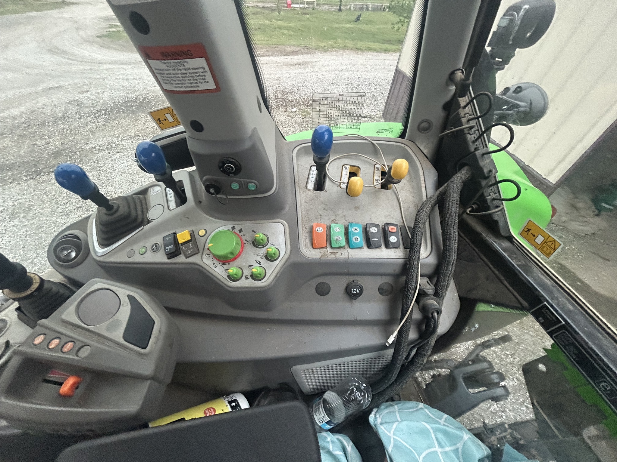  2024 Deutz-Fahr 6175 at Heritage Tractor in Anderson, MO