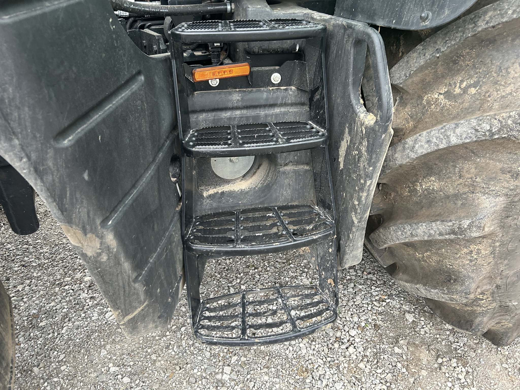  2024 Deutz-Fahr 6175 at Heritage Tractor in Anderson, MO