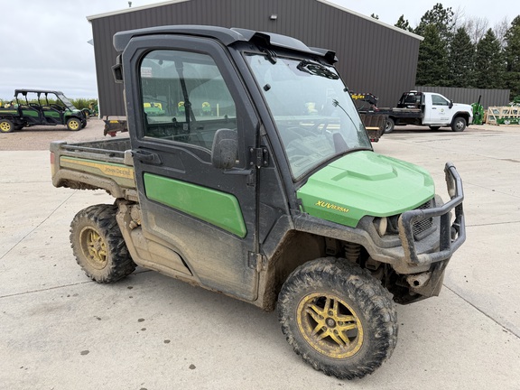 2023 John Deere XUV 835M - Photo1