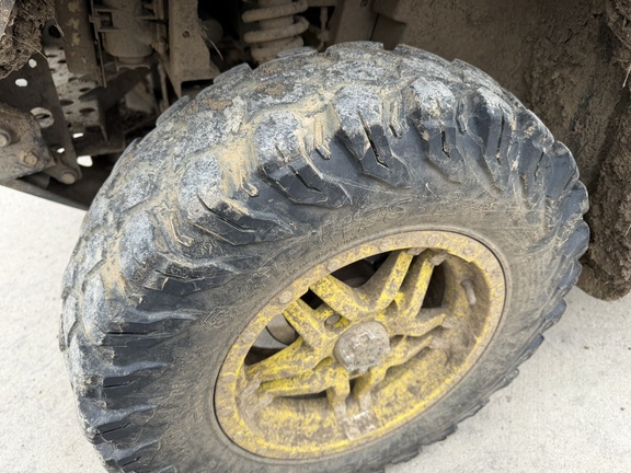 2023 John Deere XUV 835M - Photo10
