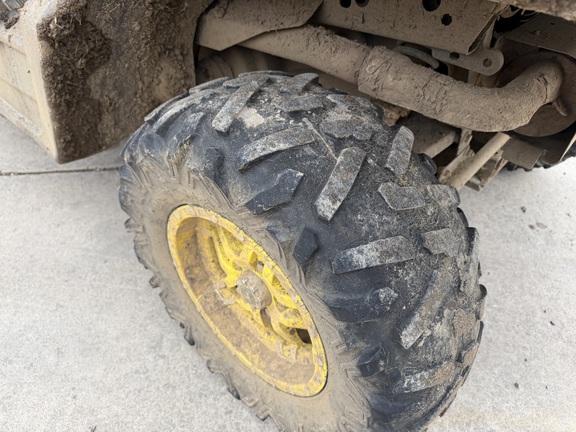 2023 John Deere XUV 835M - Photo14