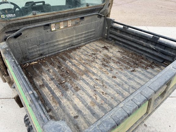 2023 John Deere XUV 835M - Photo15