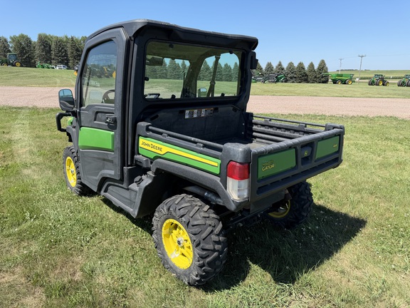 2023 John Deere XUV 835M - Photo5