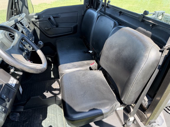2023 John Deere XUV 835M - Photo20