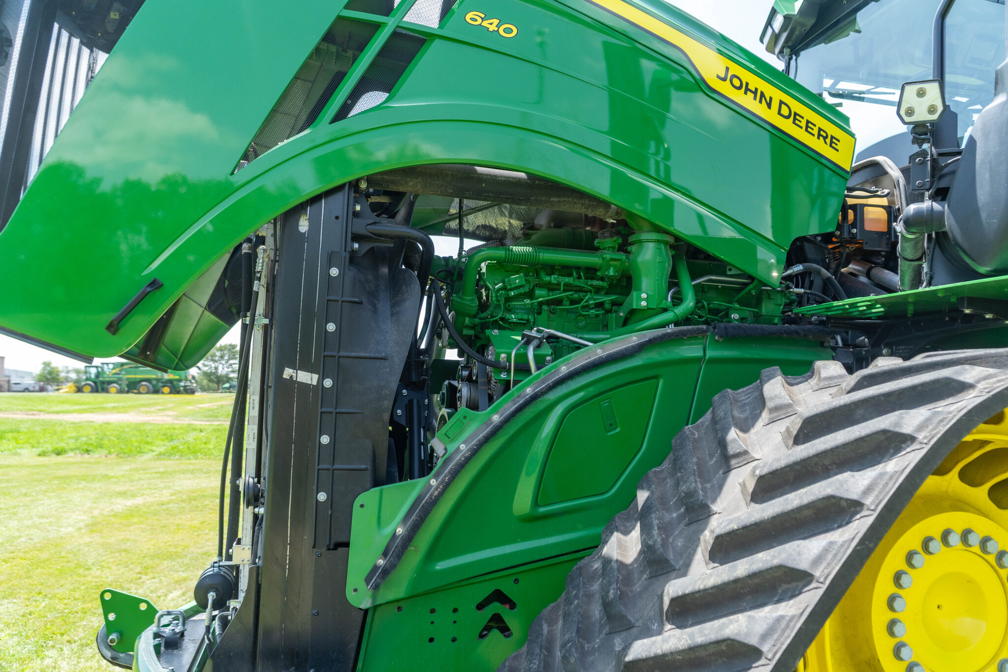 Used 2023 John Deere 9RX 640 Track Tractors at Koenig Equipment in Anna, OH - PhotoXL21