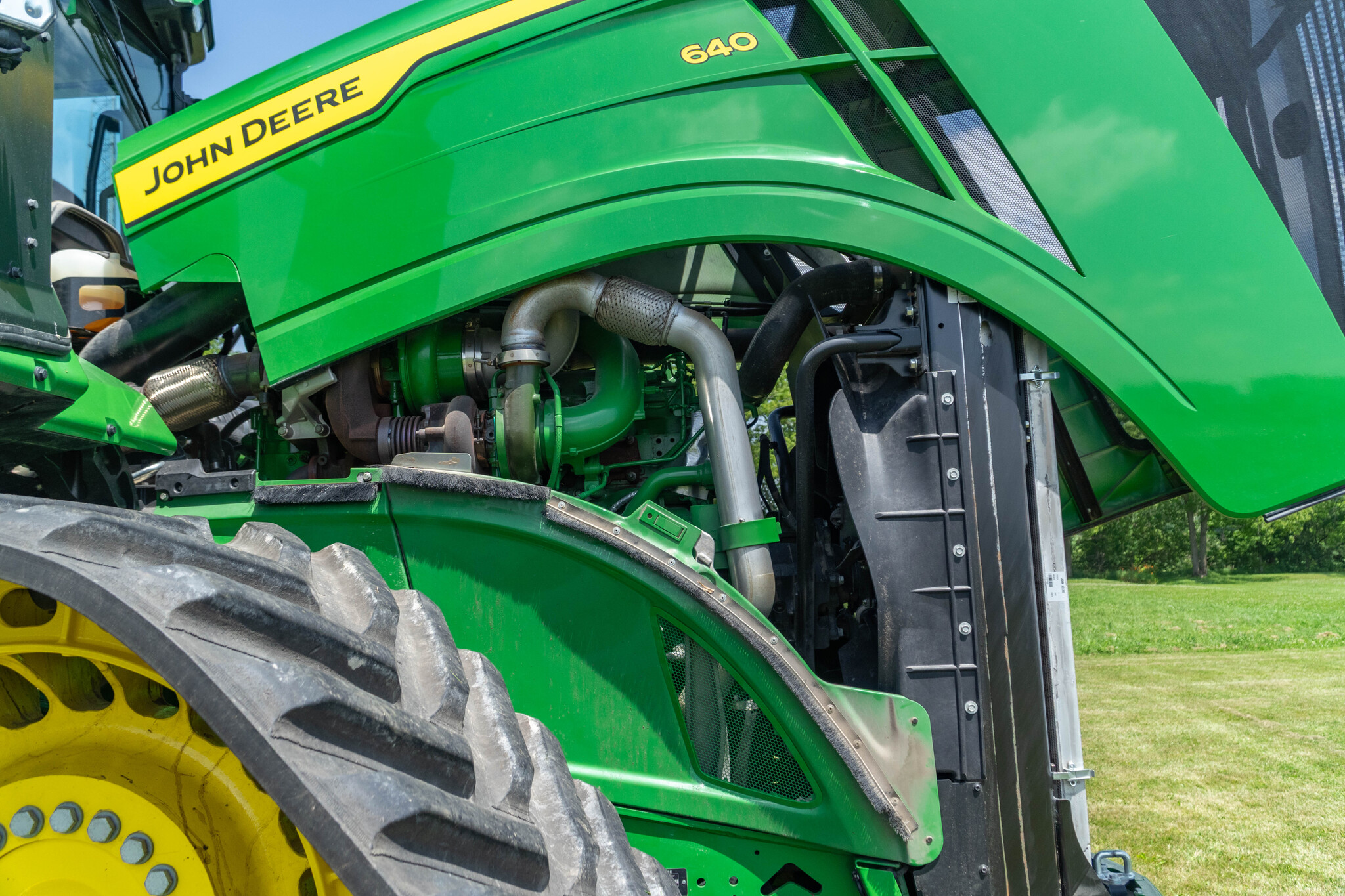 Used 2023 John Deere 9RX 640 Track Tractors at Koenig Equipment in Anna, OH - PhotoXL23
