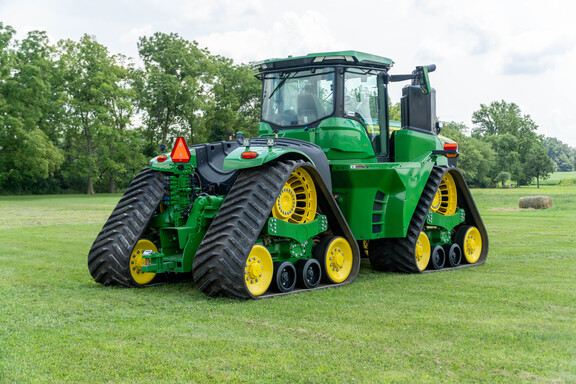 Used 2023 John Deere 9RX 640 Track Tractors at Koenig Equipment in Anna, OH - Photo4