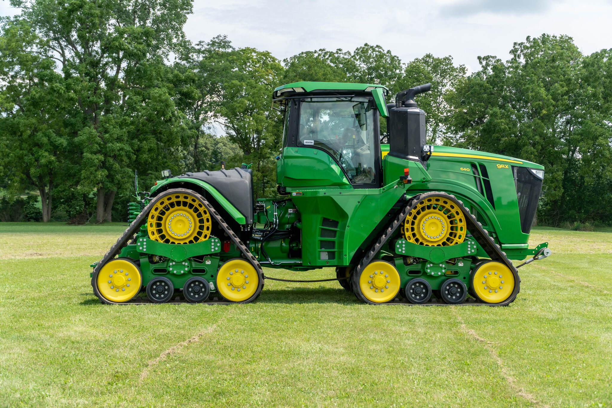 Used 2023 John Deere 9RX 640 Track Tractors at Koenig Equipment in Anna, OH - PhotoXL5