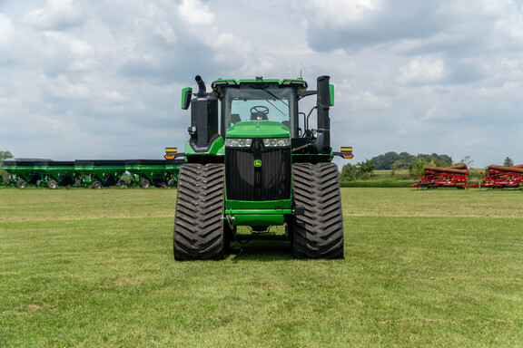 Used 2023 John Deere 9RX 640 Track Tractors at Koenig Equipment in Anna, OH - Photo7