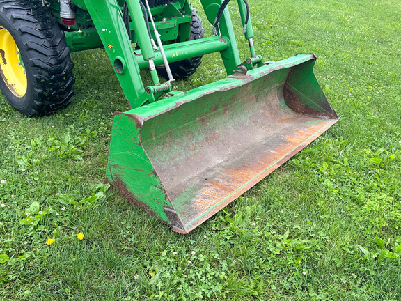 2019 John-Deere 4052R
