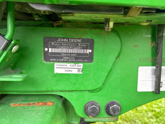 2019 John-Deere 4052R