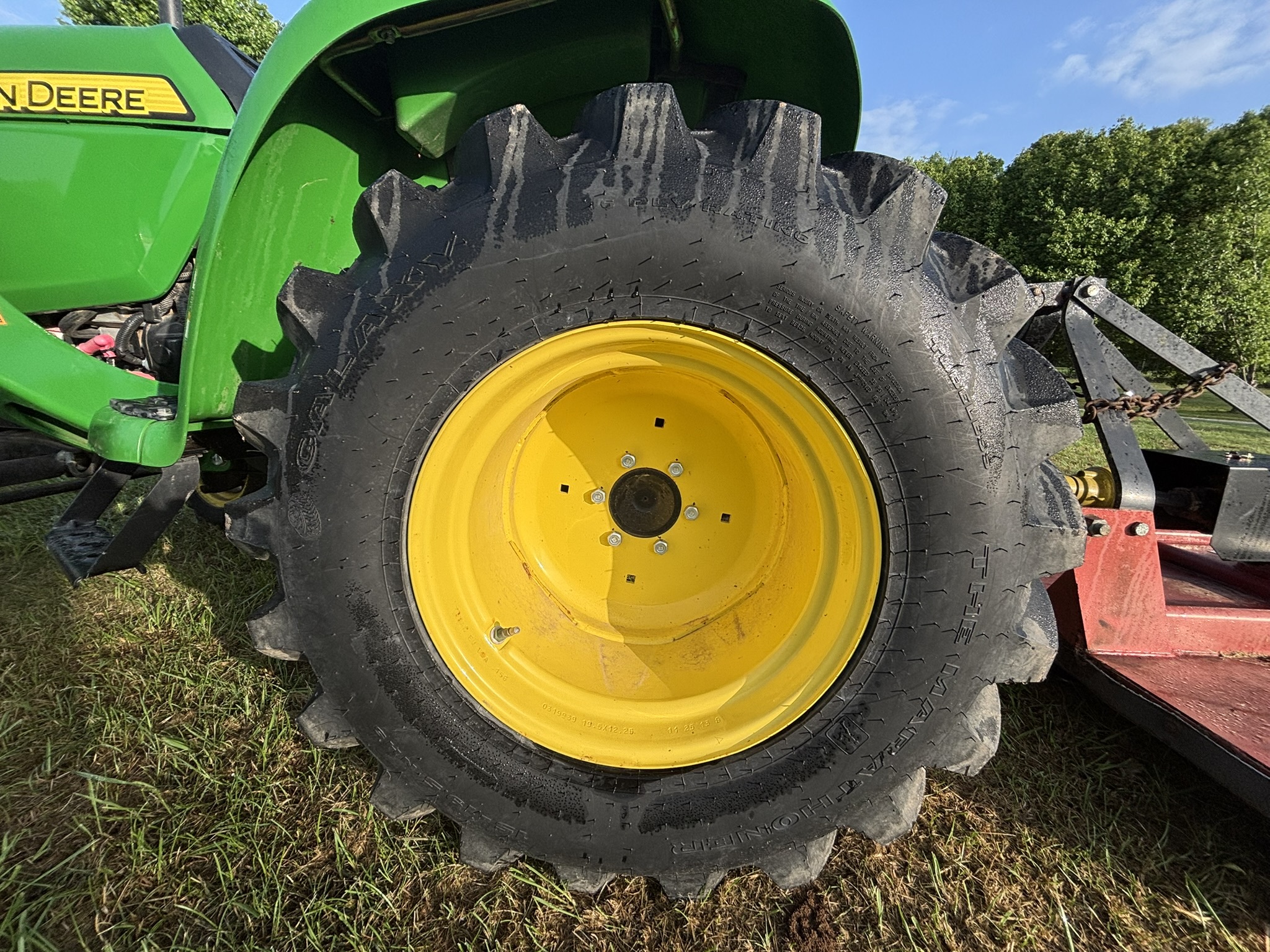  2014 John Deere 3032E at Heritage Tractor in Joplin, MO