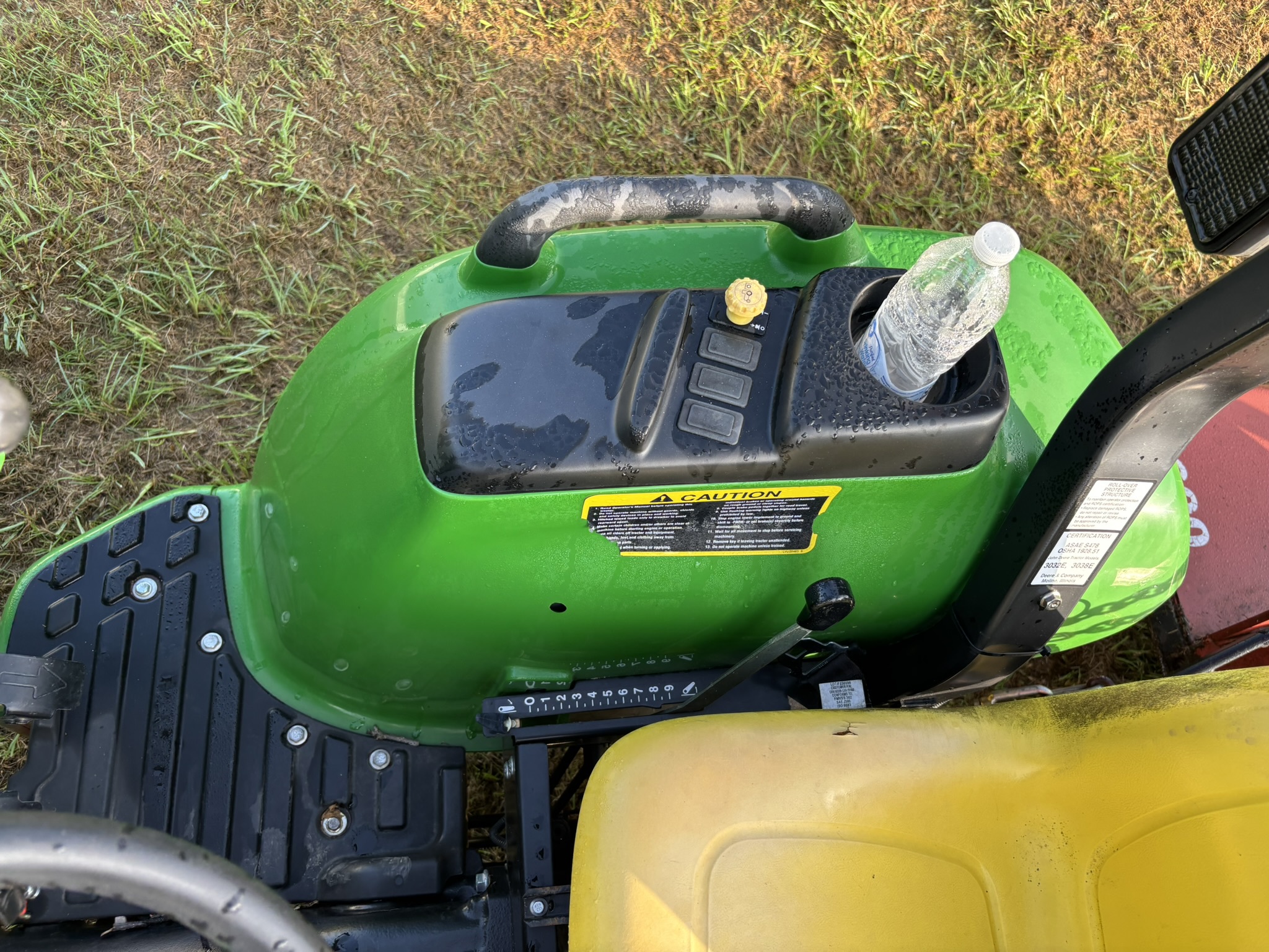  2014 John Deere 3032E at Heritage Tractor in Joplin, MO