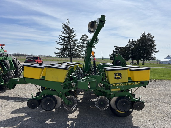 Used 2012 John Deere 1760 Planters: Drawn at Koenig Equipment in Anna, OH - Photo3