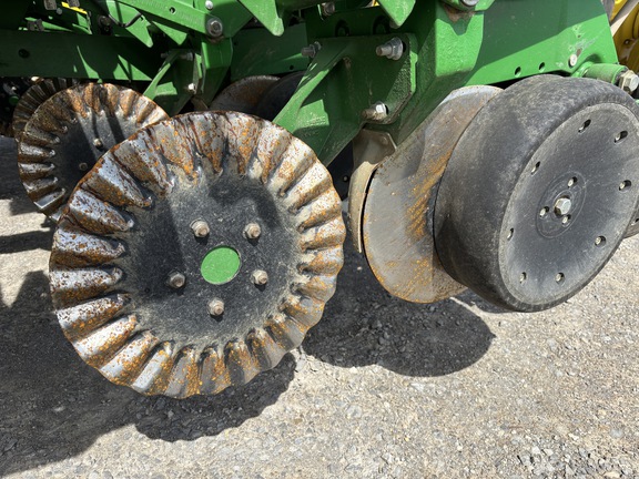 Used 2012 John Deere 1760 Planters: Drawn at Koenig Equipment in Anna, OH - Photo10