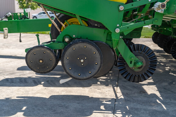 Used 2012 John Deere 1760 Planters: Drawn at Koenig Equipment in Anna, OH - Photo17