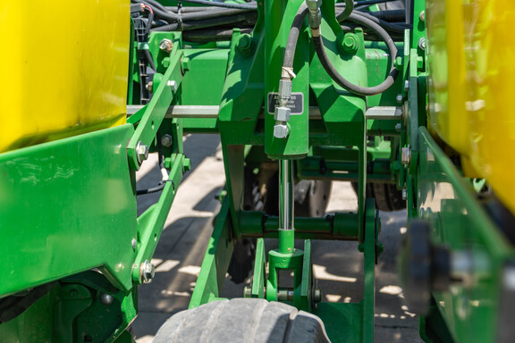 Used 2012 John Deere 1760 Planters: Drawn at Koenig Equipment in Anna, OH - Photo28