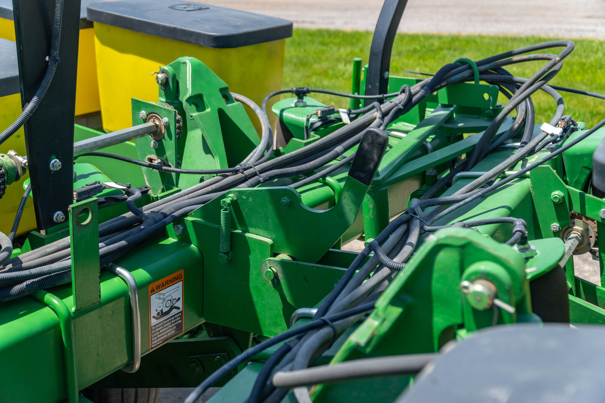 Used 2012 John Deere 1760 Planters: Drawn at Koenig Equipment in Anna, OH - PhotoXL30