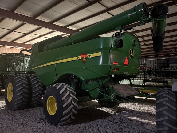 Photo of 2024 John Deere S780